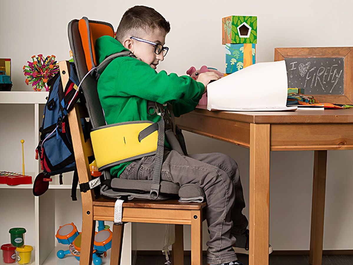 GOTO seat advanced size 1 light blue 2