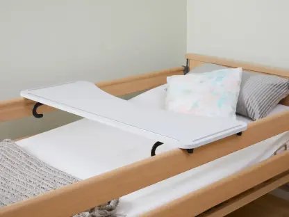 מגש למיטה סיעודית
